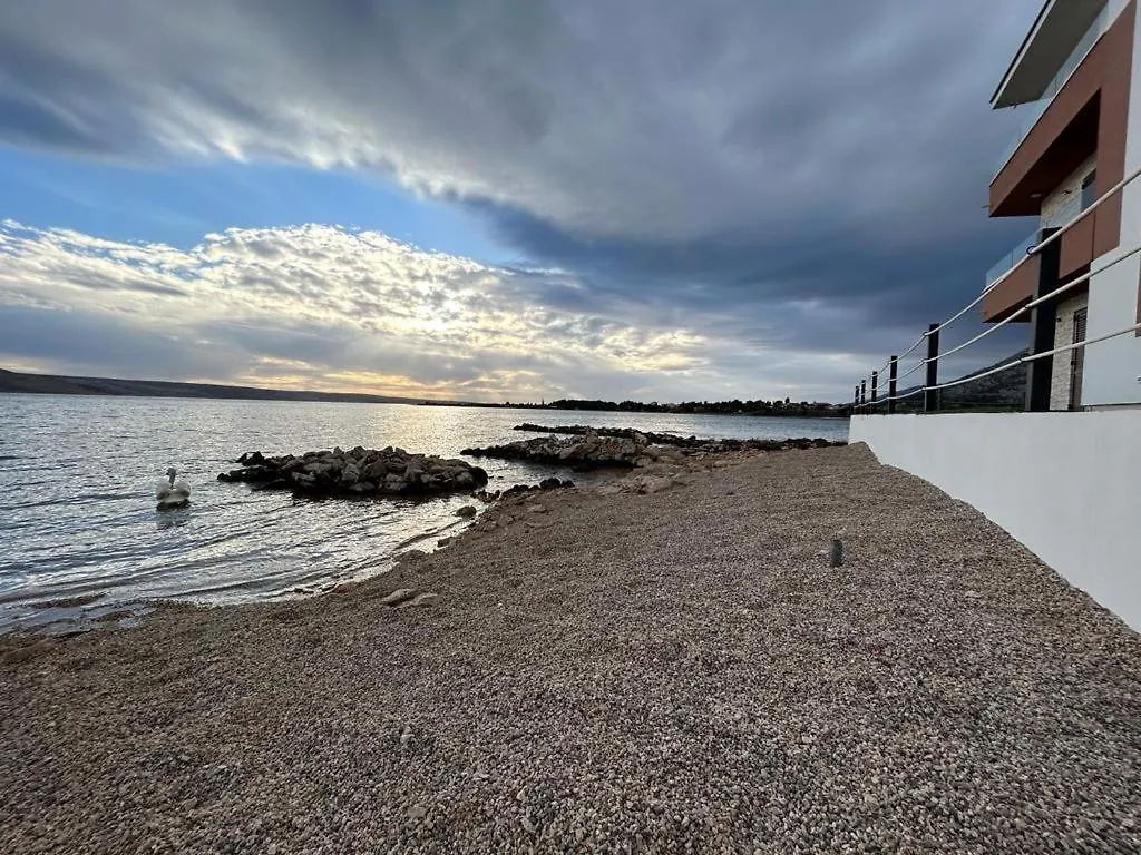Beach Apartment Paklenica Seline