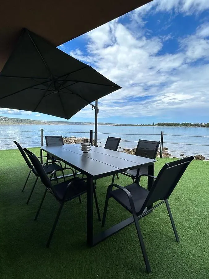 Beach Apartment Paklenica Seline